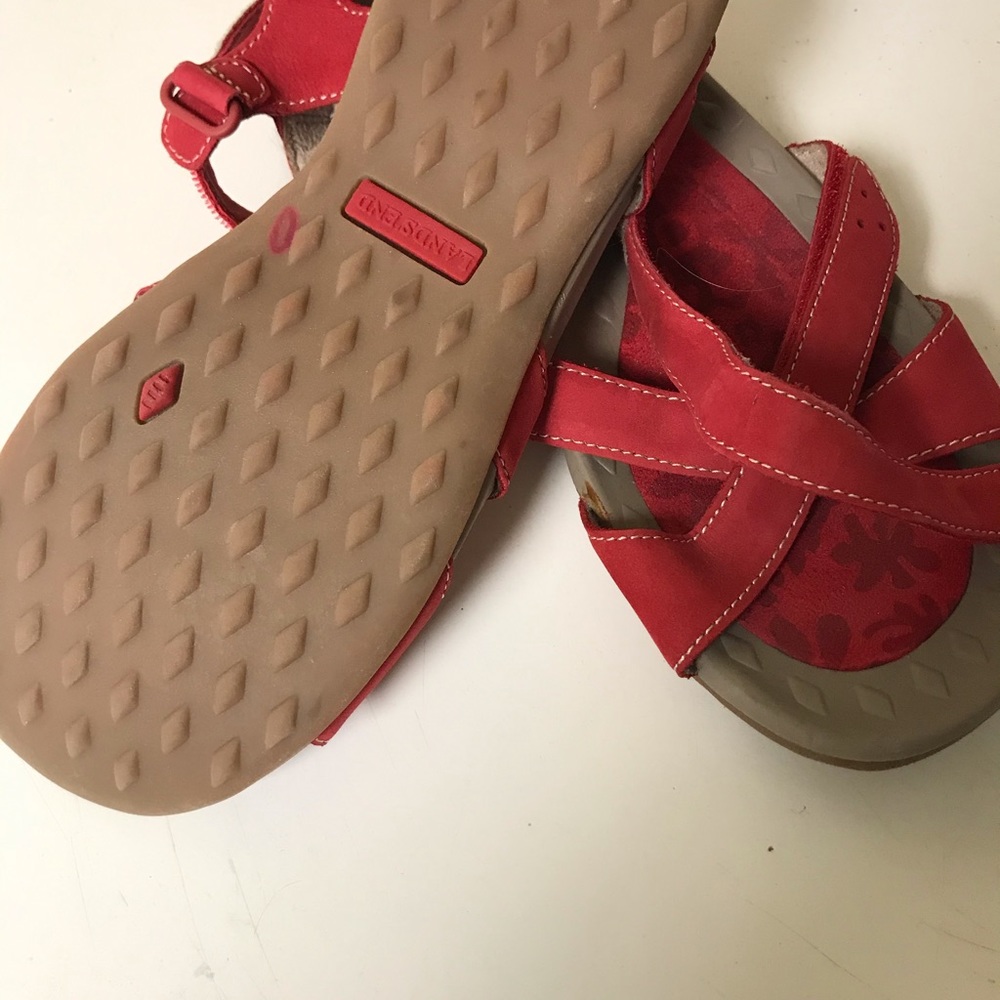 Lands end red sandals. - Picture 2 of 3